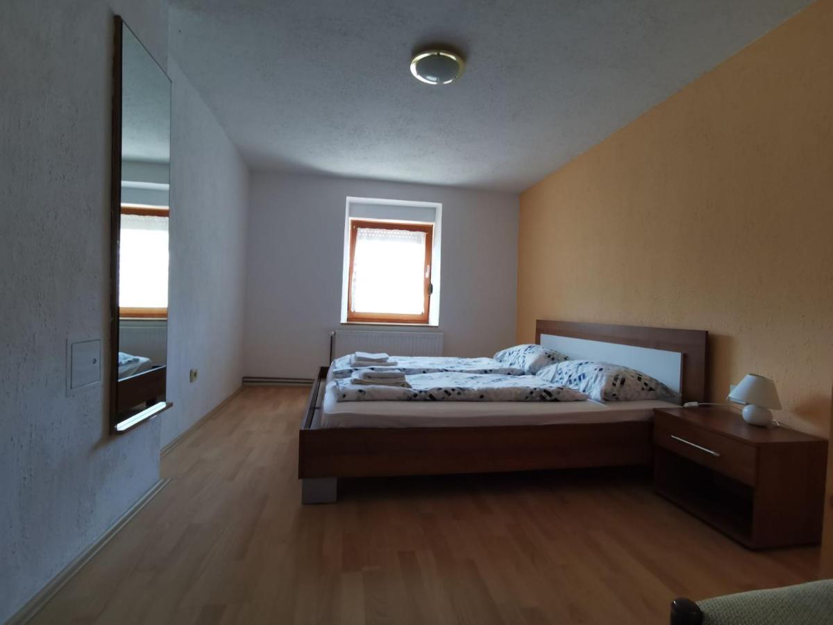Apartma Jerman Kranjska Gora Ngoại thất bức ảnh